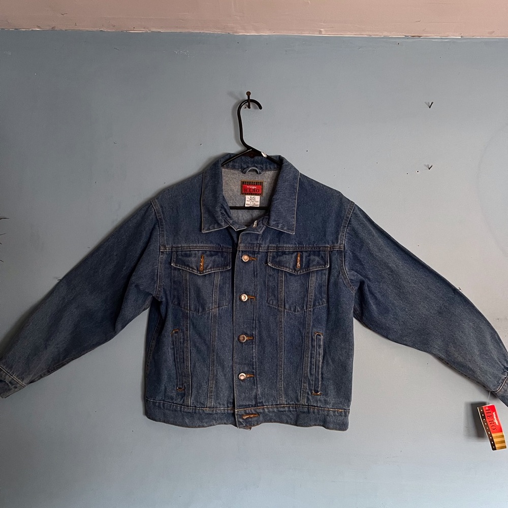 Jacket - Picture 2 of 3